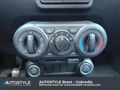Photo 12 Suzuki Ignis  1.2 Dualjet Hybrid 83ch Privilège