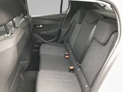 Photo 11 Peugeot 208  Hybrid 110 ch e-DCS6