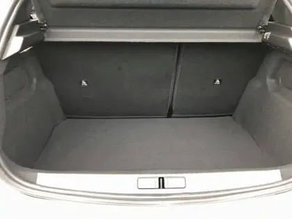 Photo 5 Peugeot 208  Hybrid 110 ch e-DCS6