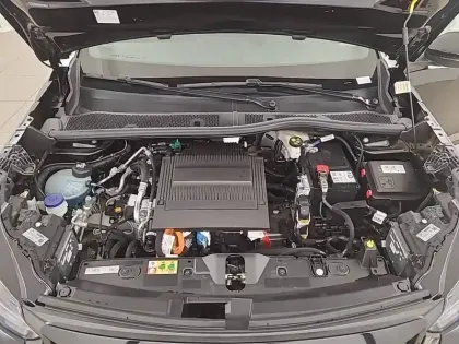 Photo 26 Peugeot 2008  Electrique 54 kWh 156 ch