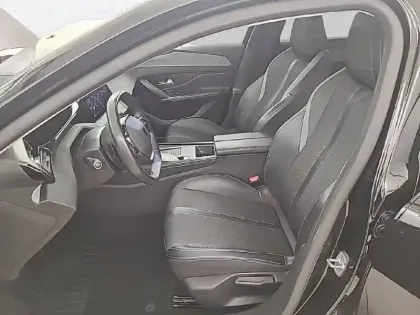 Photo 30 Peugeot 308  PHEV 180 e-EAT8