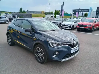 Photo 5 Renault Captur  E-Tech Plug-in 160 - 21