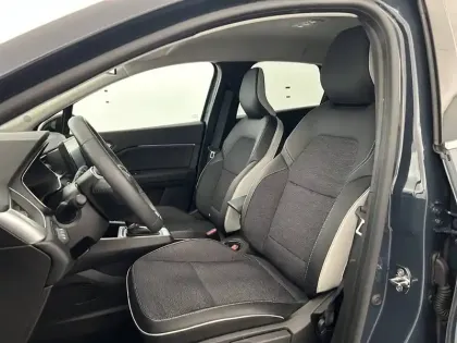 Photo 32 Renault Captur  E-Tech Plug-in 160 - 21