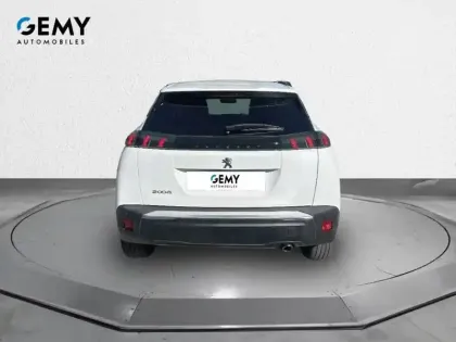 Photo 25 Peugeot 2008  BlueHDi 110 S&S BVM6