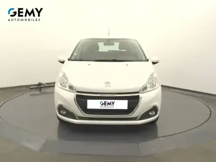 Photo 20 Peugeot 208  AFFAIRE BLUEHDI 100 S&S BVM5