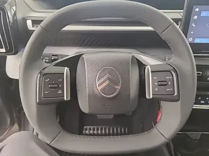 Photo 8 Citroën C3 Aircross  Hybride 136 ch Aut