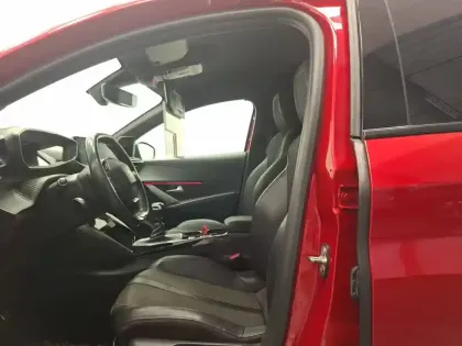 Photo 11 Peugeot 208  PureTech 100 S&S BVM6