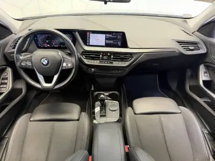 Photo 9 BMW Serie 1 118i 136 ch DKG7