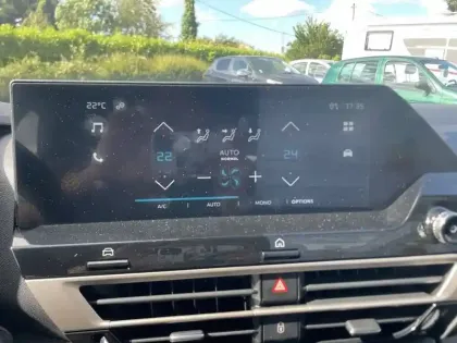 Photo 17 Citroën C4  PureTech 100 BVM6
