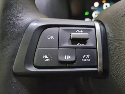 Photo 45 Citroën C4  PureTech 100 BVM6