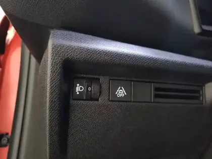 Photo 47 Citroën C4  PureTech 100 BVM6