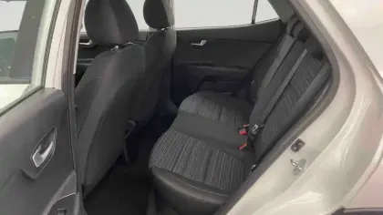 Photo 12 Kia Stonic  1.0 T-GDi 100 ch BVM6