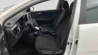 Photo 14 Kia Stonic  1.0 T-GDi 100 ch BVM6