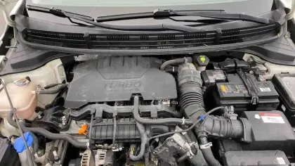 Photo 24 Kia Stonic  1.0 T-GDi 100 ch BVM6