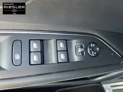Photo 14 Peugeot 3008  Hybrid4 300 e-EAT8