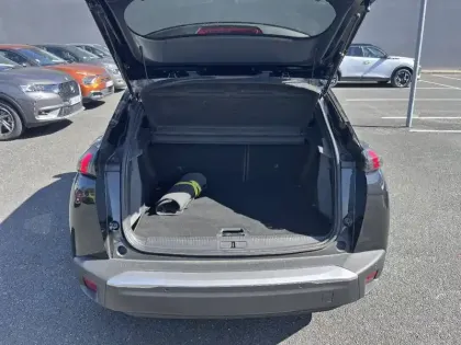 Photo 5 Peugeot 2008  Electrique 136 ch