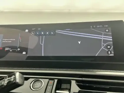 Photo 37 Peugeot 5008  Hybrid 145 ch e-DCS6