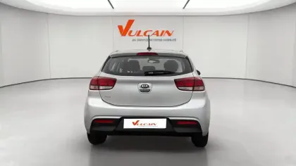 Photo 6 Kia Rio  1.2L MPi 84 ch ISG