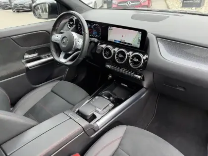 Photo 13 Mercedes GLA  250 e 8G-DCT