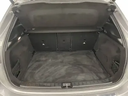 Photo 46 Mercedes GLA  250 e 8G-DCT
