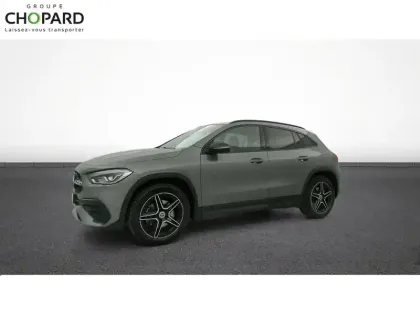 Photo 35 Mercedes GLA  250 e 8G-DCT