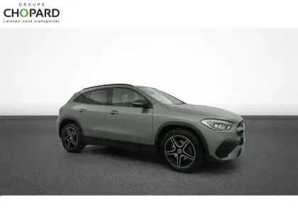 Photo 43 Mercedes GLA  250 e 8G-DCT