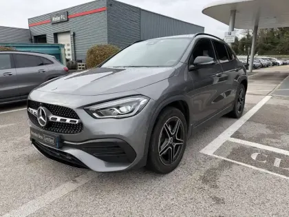 Photo 10 Mercedes GLA  250 e 8G-DCT