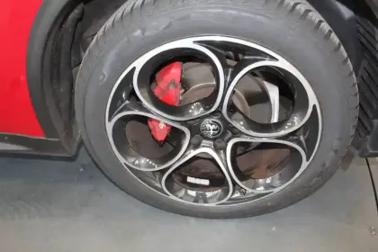 Photo 5 Alfa Romeo Stelvio  2.2 190 ch Q4 AT8