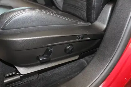 Photo 28 Alfa Romeo Stelvio  2.2 190 ch Q4 AT8