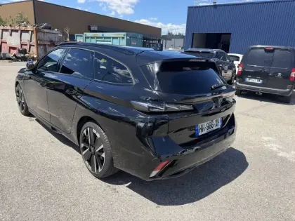 Photo 7 Peugeot 308  SW Hybrid 145 e-DCS6