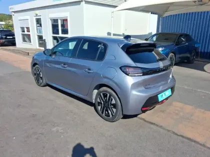 Photo 35 Peugeot 208  Hybrid 100 e-DCS6