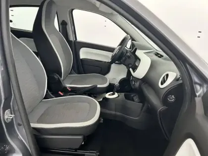 Photo 22 Renault Twingo  III Achat Intégral - 21