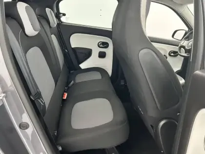 Photo 24 Renault Twingo  III Achat Intégral - 21