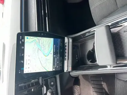 Photo 8 Renault Austral  E-Tech hybrid 200