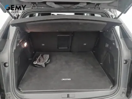 Photo 23 Peugeot 3008  Hybrid 225 e-EAT8