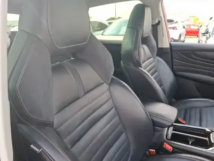 Photo 38 Mg EHS  1.5T GDI PHEV