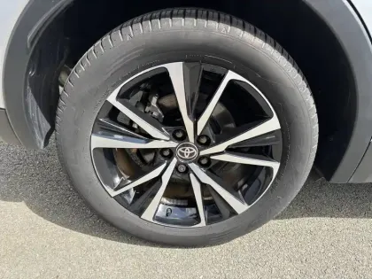 Photo 9 Toyota C-HR  Hybride 140