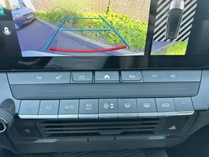 Photo 19 Opel Astra  Sports Tourer 1.2 Turbo Hybride 145 ch Automatique