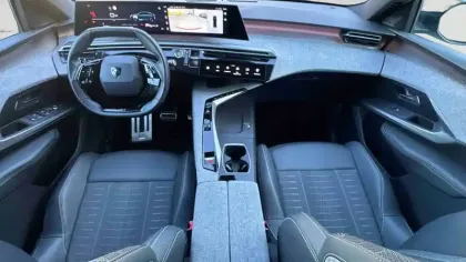 Photo 8 Peugeot 3008  Hybrid 145 e-DCS6
