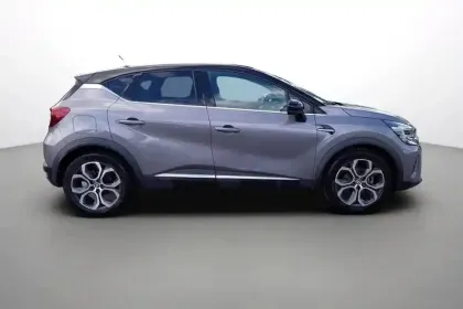 Photo 6 Renault Captur  E-Tech 145 - 21