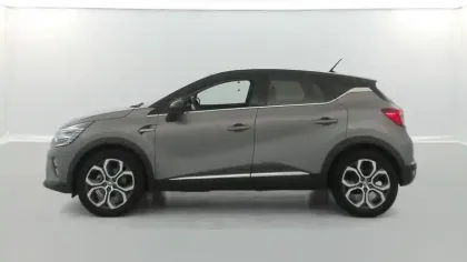 Photo 10 Renault Captur  E-Tech 145 - 21