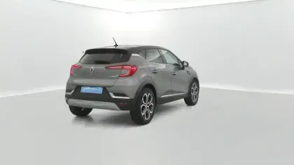 Photo 13 Renault Captur  E-Tech 145 - 21