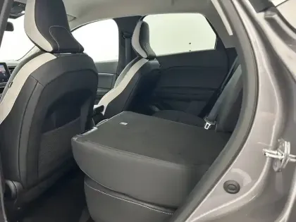 Photo 38 Renault Captur  E-Tech 145 - 21