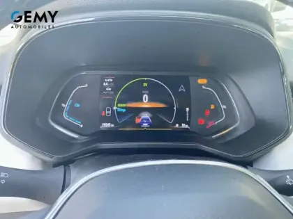 Photo 13 Renault Clio  E-Tech full hybrid 145