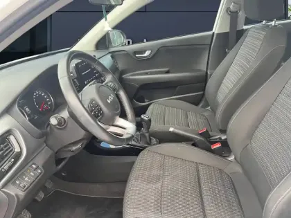 Photo 8 Kia Stonic  1.0 T-GDi 120 ch ISG BVM6