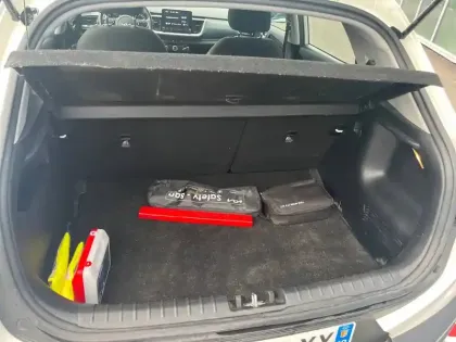 Photo 17 Kia Stonic  1.0 T-GDi 120 ch ISG BVM6