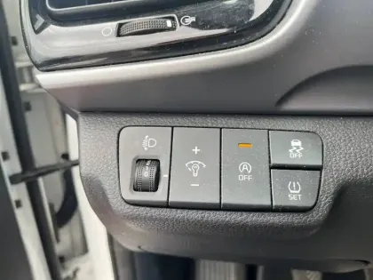 Photo 19 Kia Stonic  1.0 T-GDi 120 ch ISG BVM6