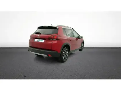 Photo 7 Peugeot 2008  PureTech 130ch S&S EAT6
