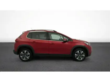 Photo 9 Peugeot 2008  PureTech 130ch S&S EAT6