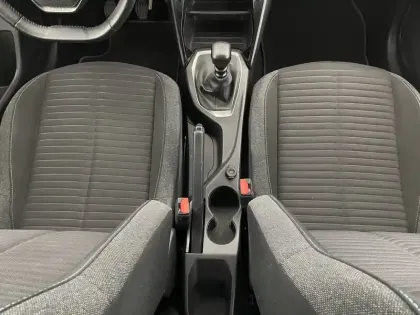 Photo 30 Peugeot 208  PureTech 100 S&S BVM6